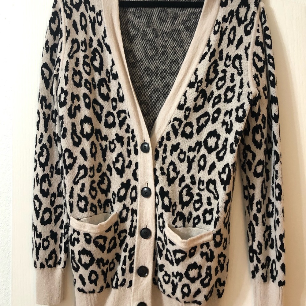 Banana Republic cardigan Size Small